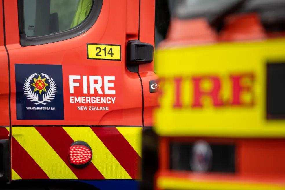 Pilot escapes after light plane crash in Canterbury
