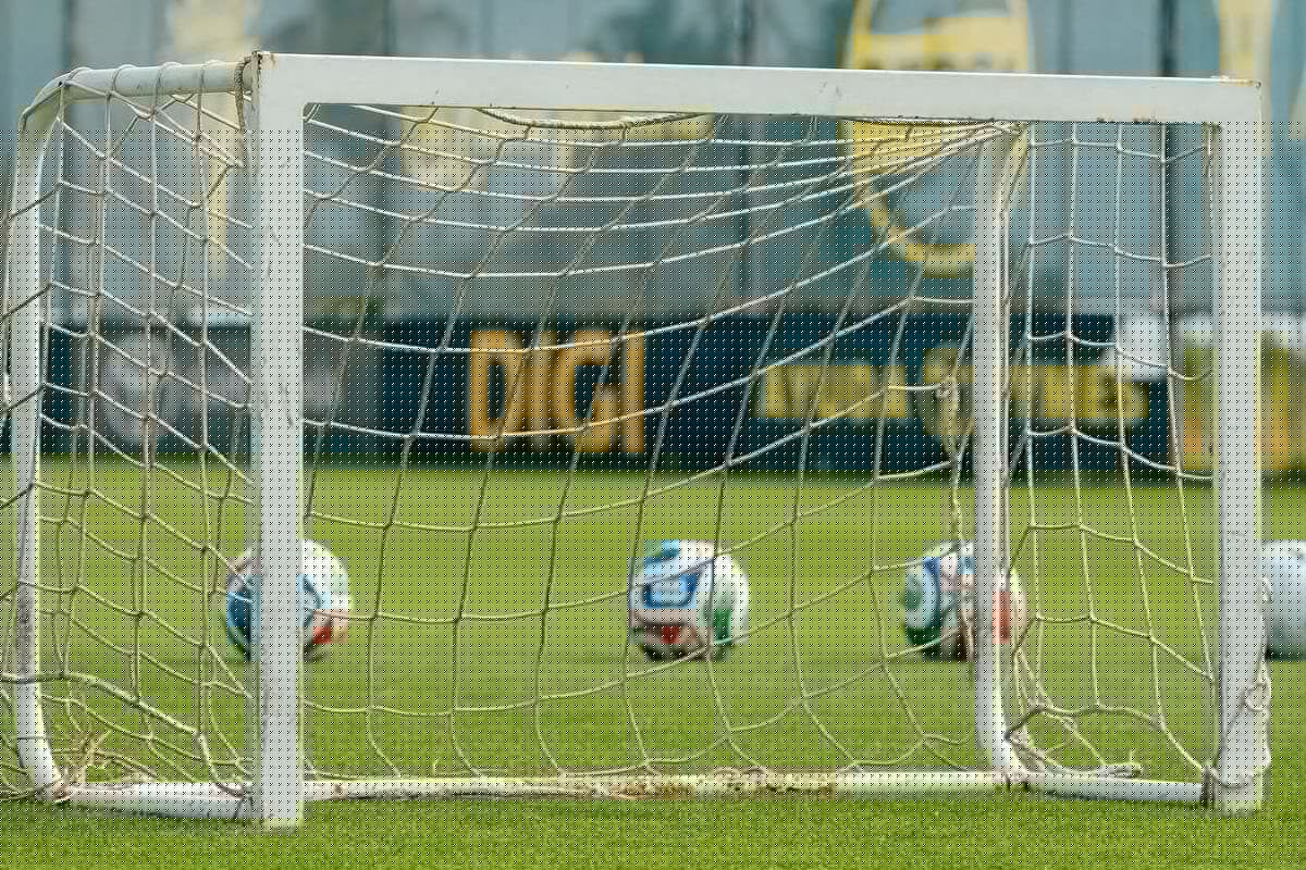 Orlando Pirates fans heartbroken, confused by player decision