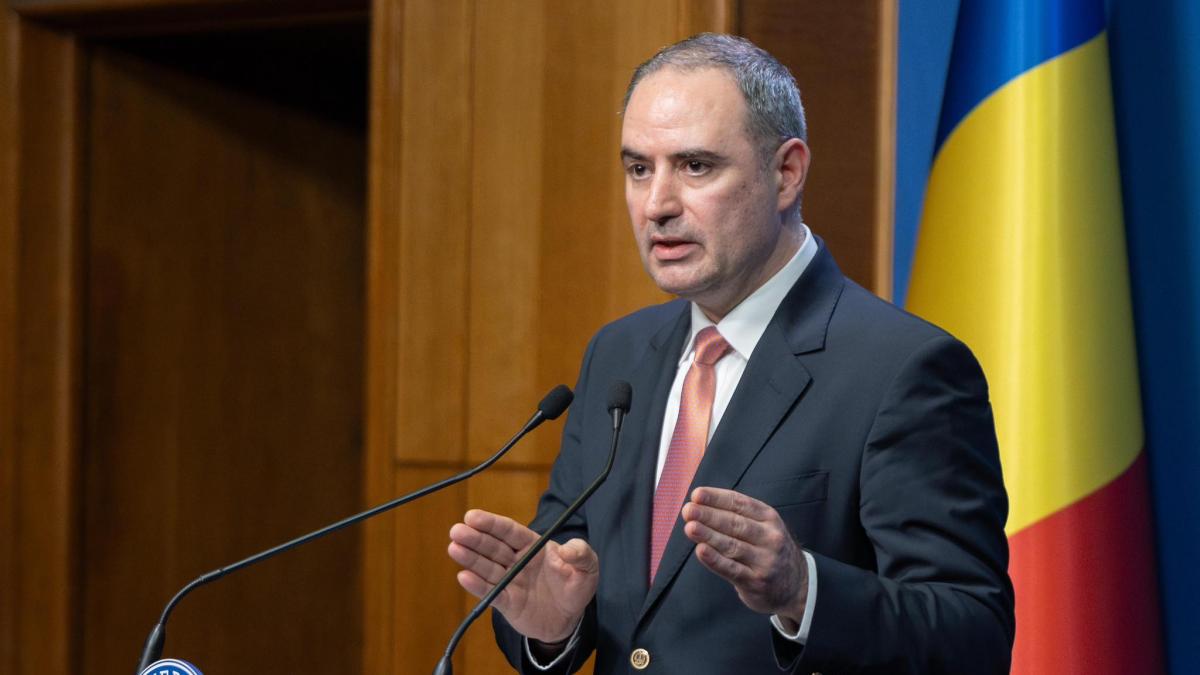 Ce spune Alexandru Nazare despre posibilitatea de a fi premierul României. ”Sunt lucruri pe care orice ministru responsabil le face”