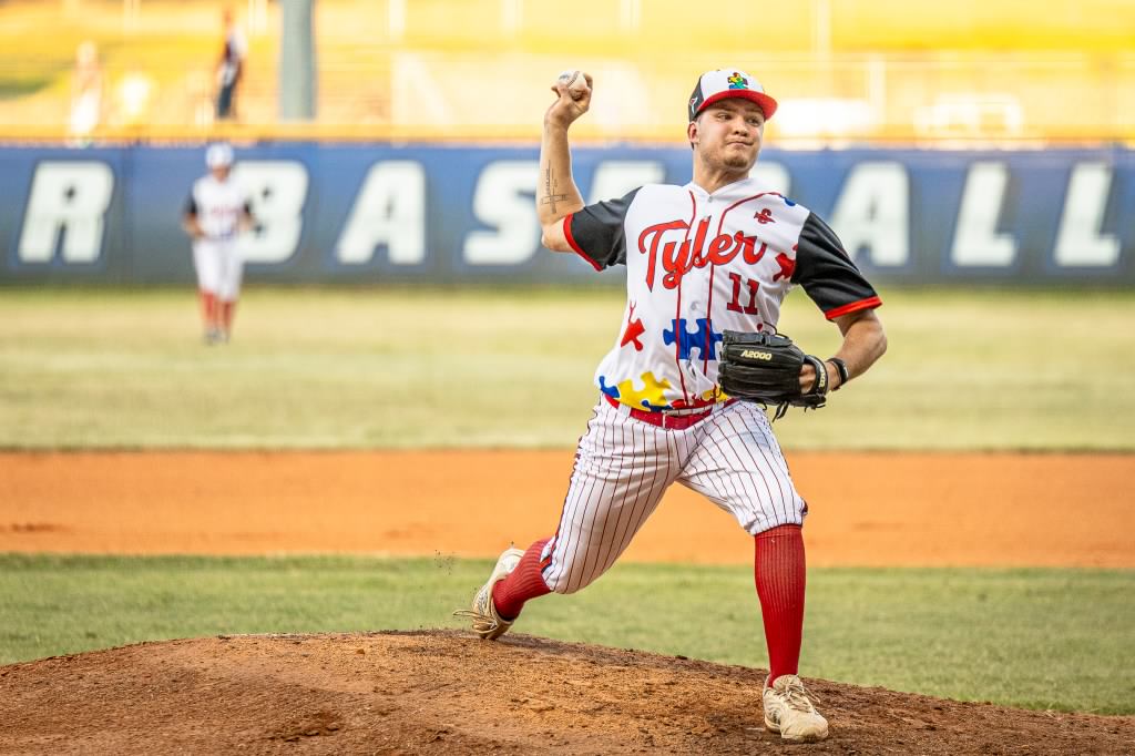 Knockouts win regional, now host Baytown on Wednesday at Mike Carter Field