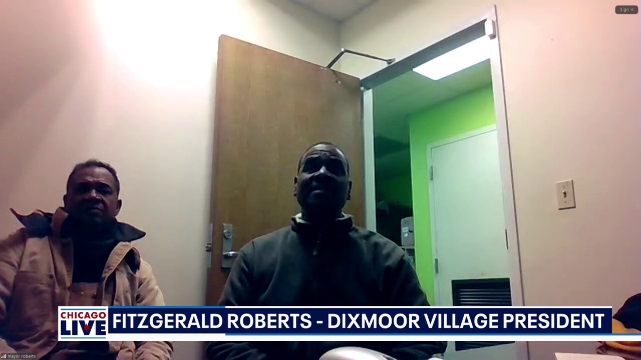 Two Dixmoor schools shut down after morning water main break | ChicagoLIVE