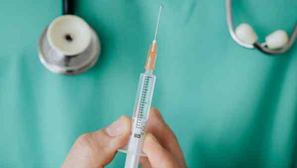 UE: nuovo acquisto congiunto di vaccini Covid