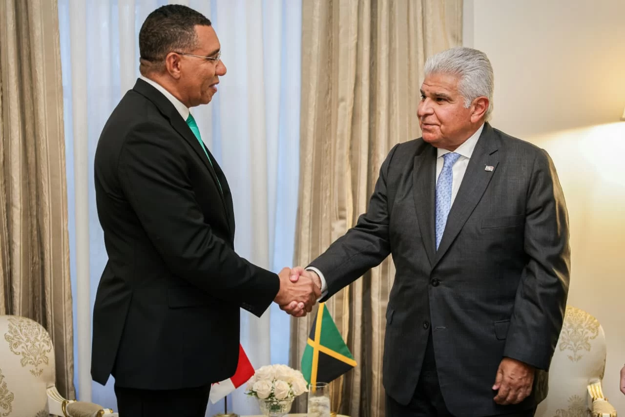 Panamá y Jamaica reforzarán cooperación en materia de construcción y comercio