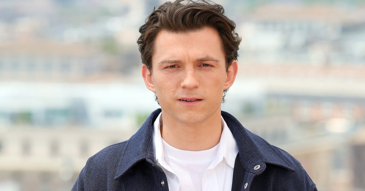 Tom Holland Tries Extreme Bodybuilding Trick for Shirtless Scene