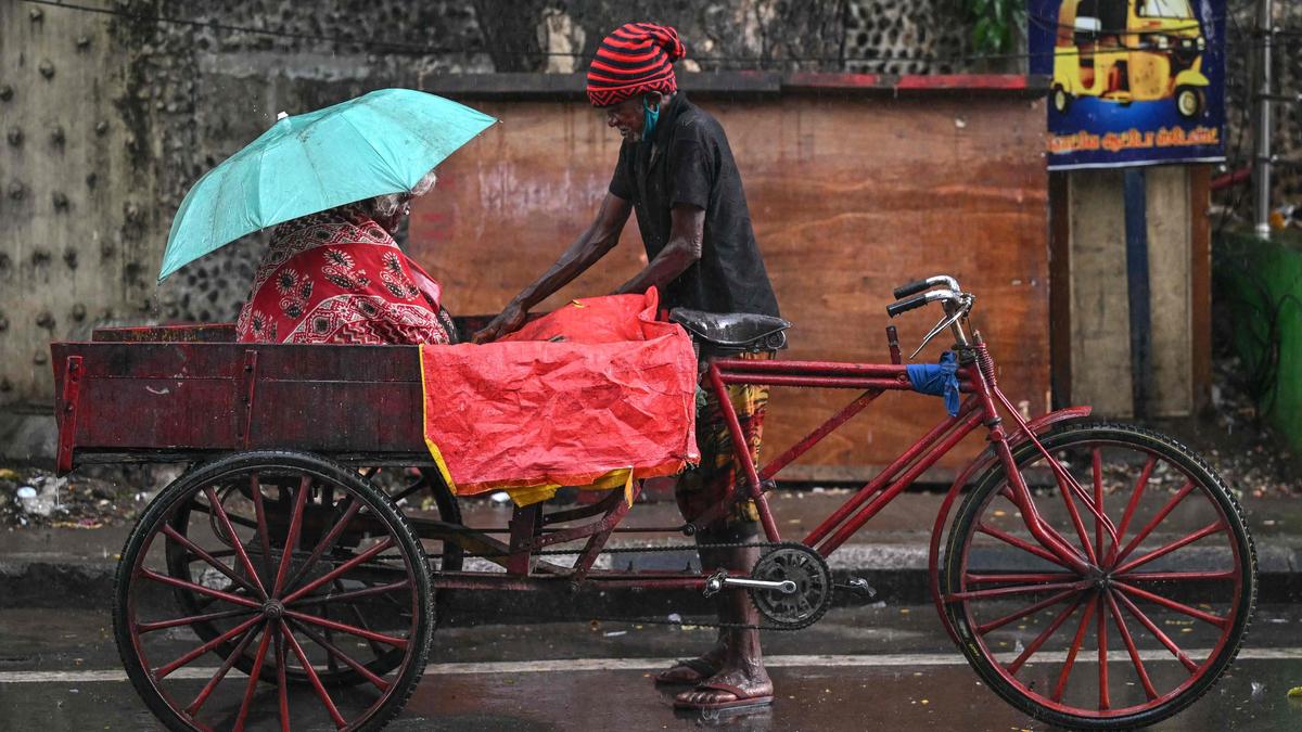Monsoon to intensify over central India; Delhi crosses August rain average in 8 days
