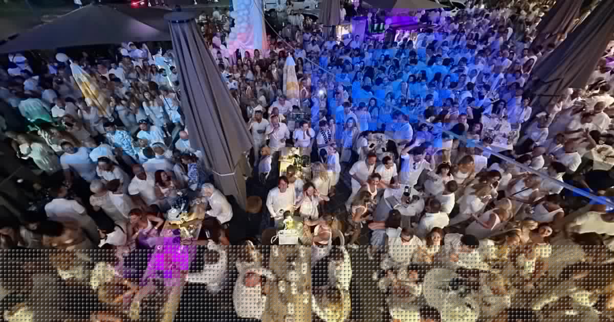 Tausende Gäste - Der Wörthersee feiert die legendäre „Fête Blanche“