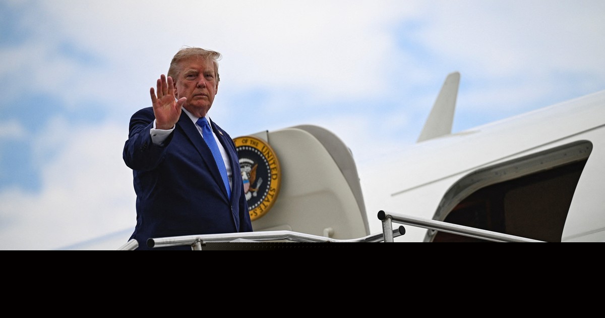 Wielkie ucieczki Donalda Trumpa. Ciężarówką z cateringiem przed Irańczykami, opancerzonym wózkiem spod lufy zamachowca