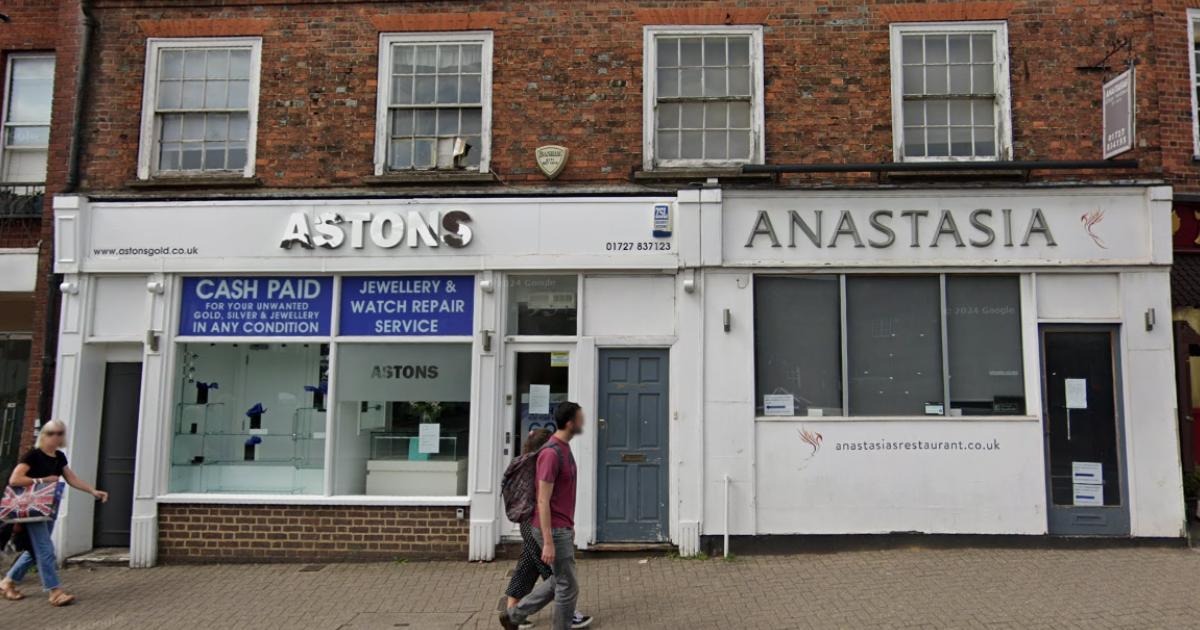 Pair of St Albans city centre retail units to be auctioned for '£700,000'