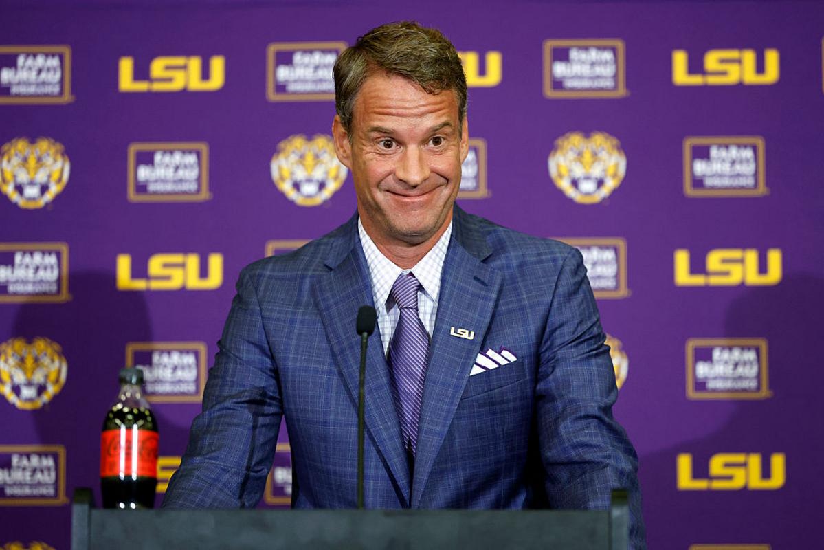 LSU Coach Lane Kiffin's $40K Private Jet Trip Sparks Debate
