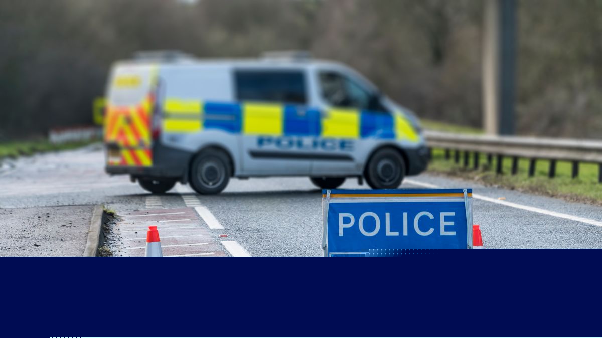 Derbyshire Police close A6 Matlock due to late-night 'serious crash'