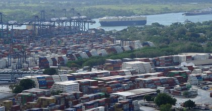 Court blocks Panama Canal contract with Hong Kong firm