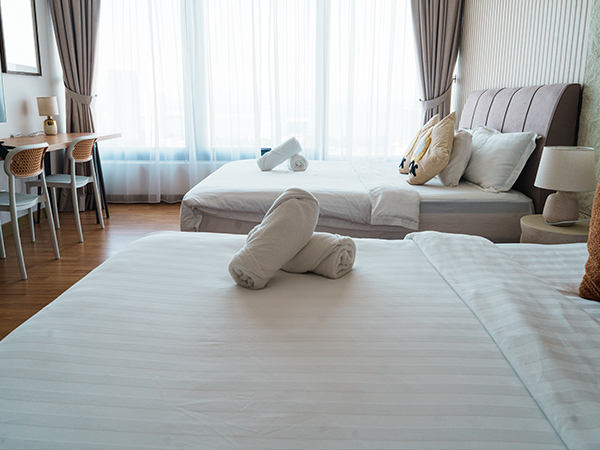 EcoClean brings premium pillow and mattress cleaning to Dubai homes