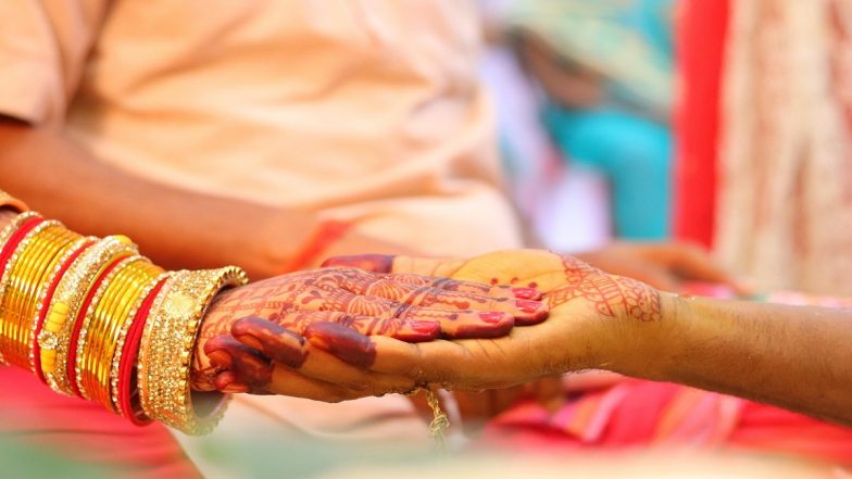 Uttar Pradesh Man Arranges Marriage for Wife and Her Lover After 21 Years of Marriage; Here's Why