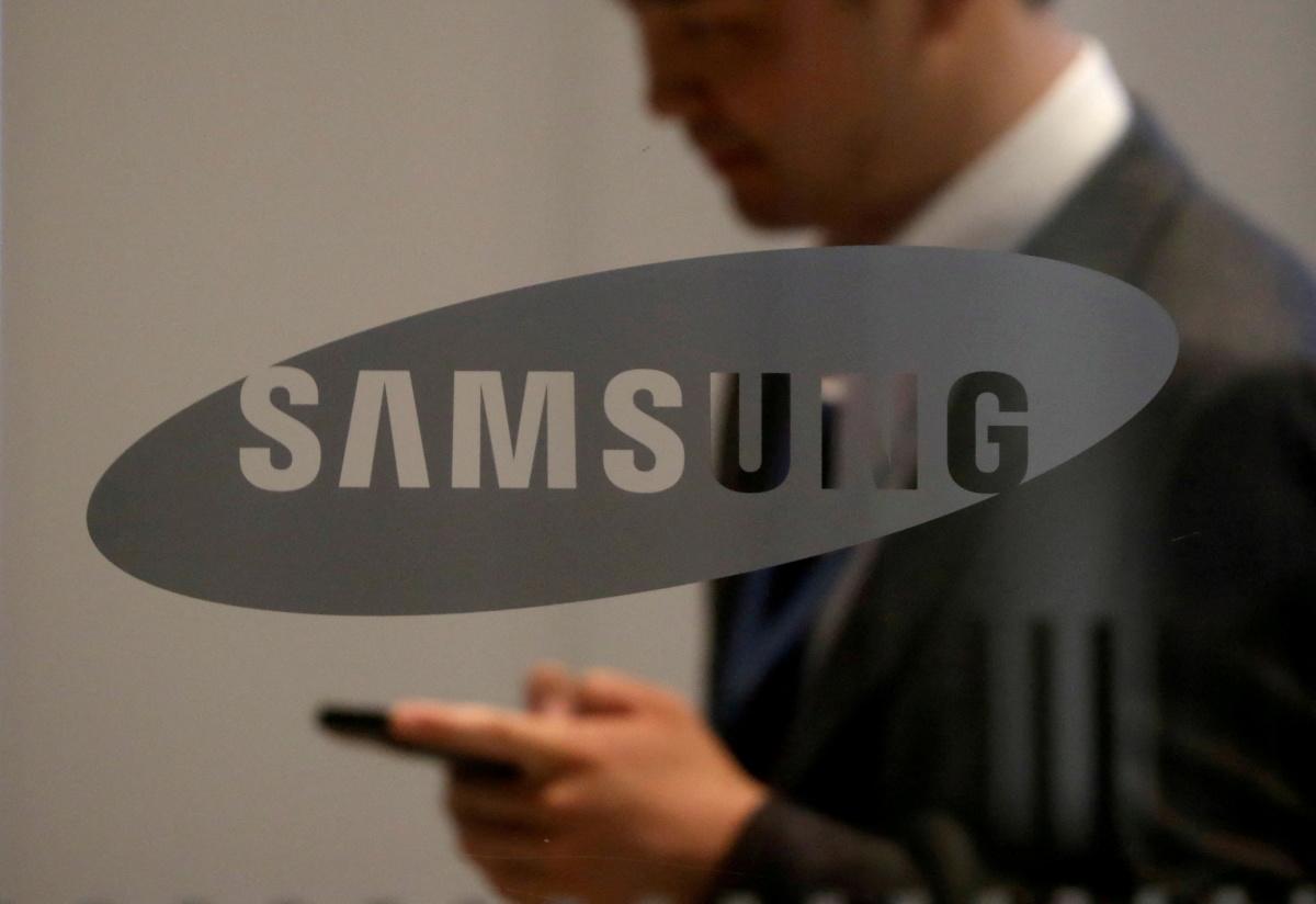 Samsung Electronics Stock Plunges 13.4% in Worst One-Day Fall in Nearly Two Decades on China Fears