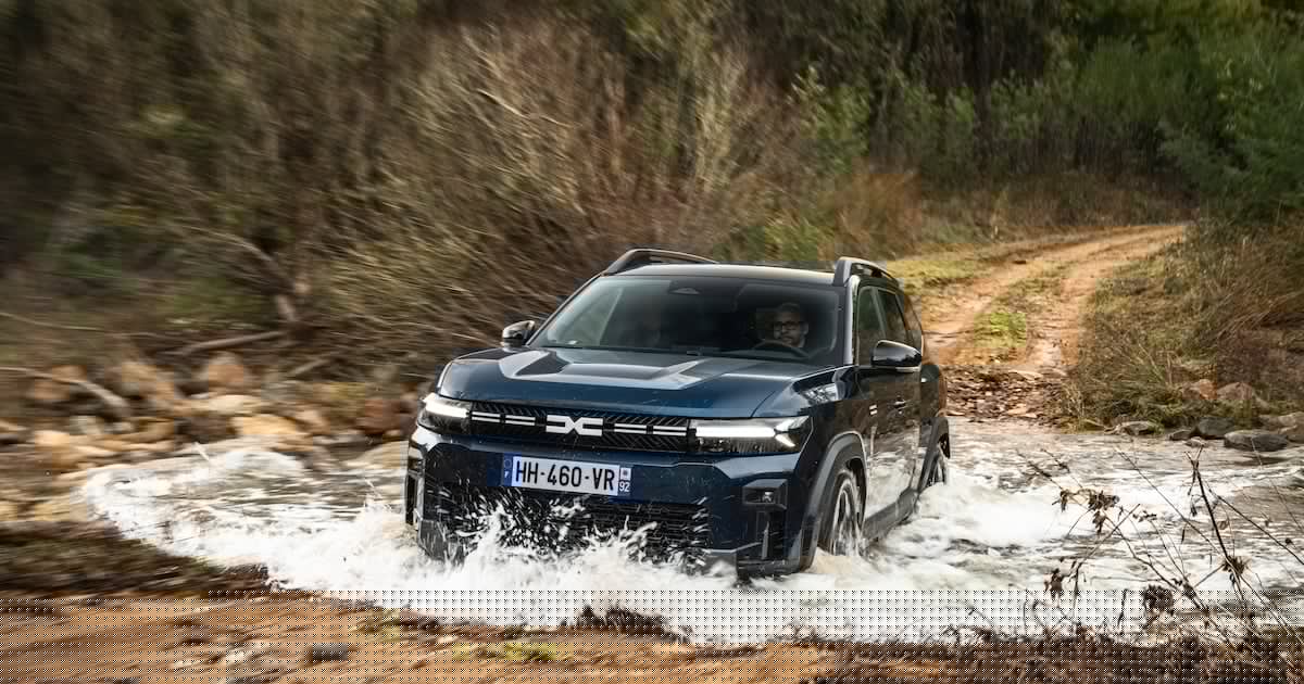 New Dacia Duster and Bigster hybrid 4×4 models blend efficiency and off-road performance