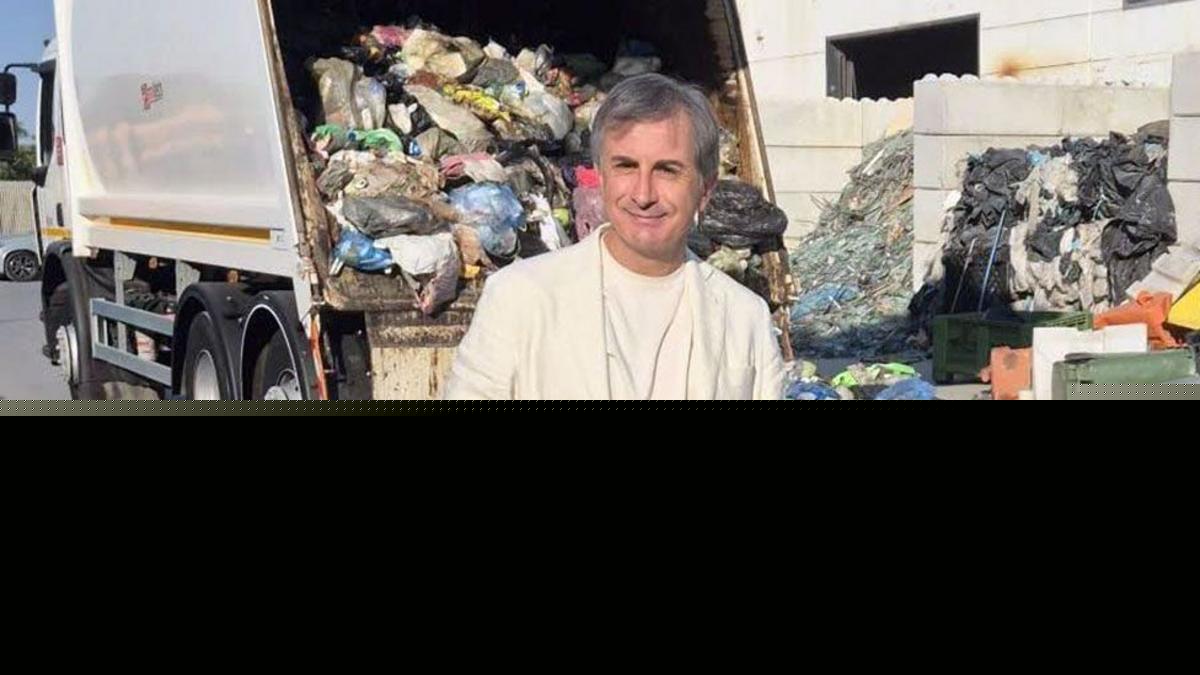 Waste workers help winner find binned €1m lottery ticket in Italy
