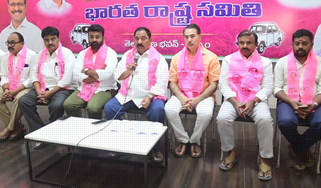 Former MLA Sandra demands inquiry into Khammam pre-primary posts recruitment