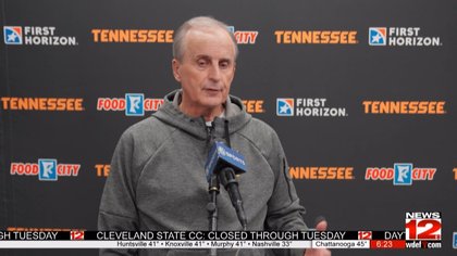 Vols Beat Georgia 86-85 in Overtime to Give Coach Barnes His 850th Career Victory