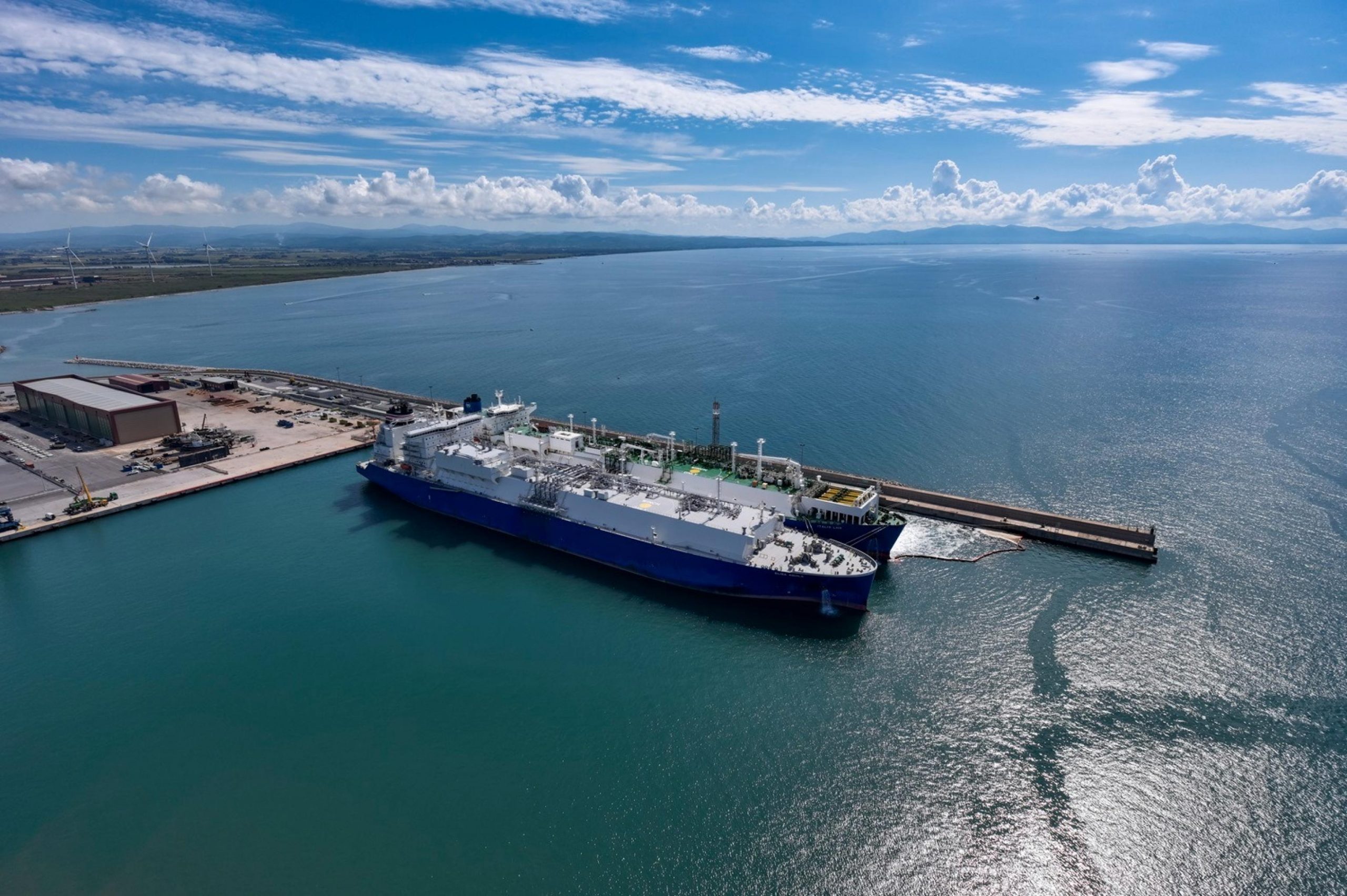 Il mondo a tutto gas, i dati World Energy Review di Eni