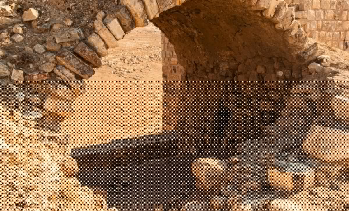 A Film Crew Followed Ancient Desert Trails and Revived the Hunt for the ‘Atlantis of the Sands’