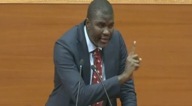 « Un poison mortel »: Amadou Ba dégaine une proposition de loi contre la transhumance des maires