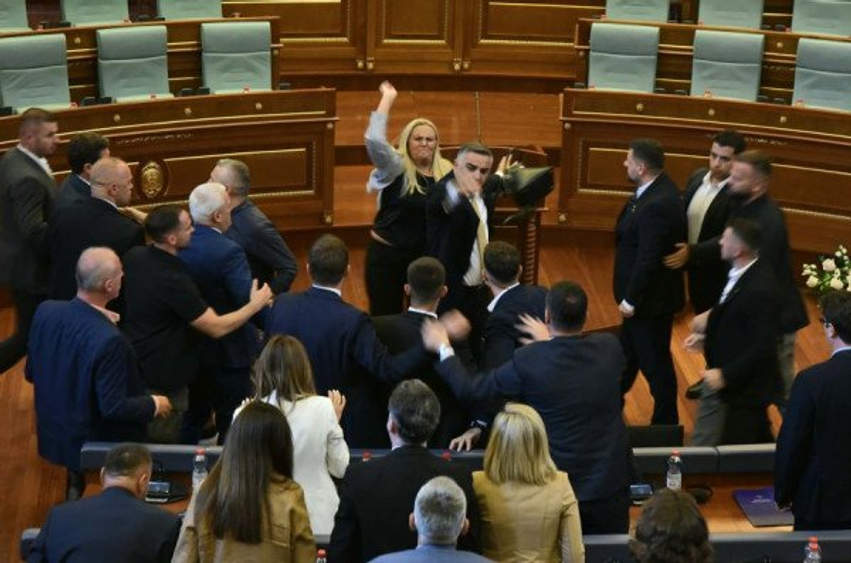 Gjuajtja me vezë drejt kryeministrit në detyrë Albin Kurtit, lajm edhe në media botërore