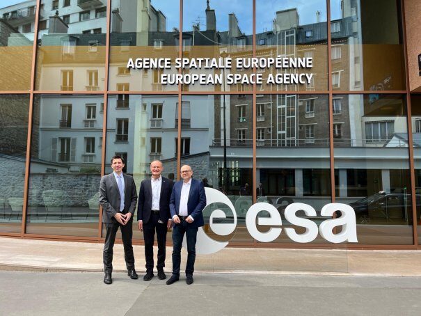 European Space-Based 5G Takes Flight: CTO and ESA Team Up for Low Earth Orbit Connectivity Revolution