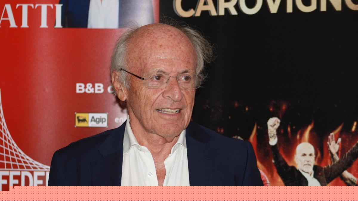 Pellegatti contrariato: “Mi rassegno, non capisco questa scelta delle vacanze in più. Hanno sbagliato tutti”