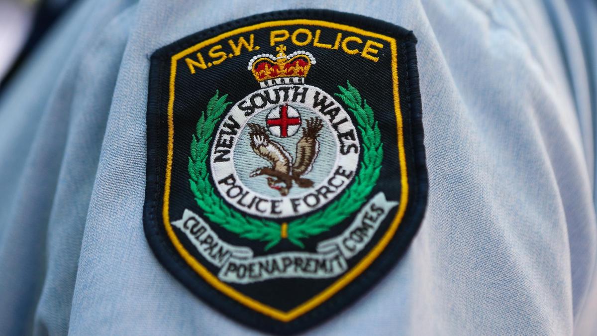 Ex-cop Simon Dormer denies historical child abuse of 6yo boy