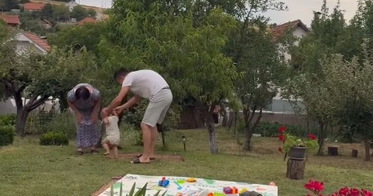Glumac pobegao sa sinom iz Beograda: Ovo je veliko imanje Milana Vasića na Kosovu, uživa sa naslednikom