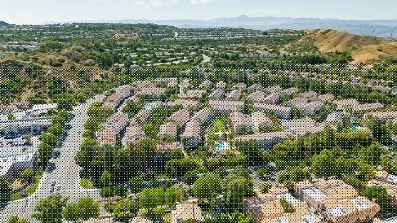 Dalle case di Rozzano alle mega ville di Los Angeles: Tecnocasa sbarca negli Stati Uniti e apre un'agenzia in California