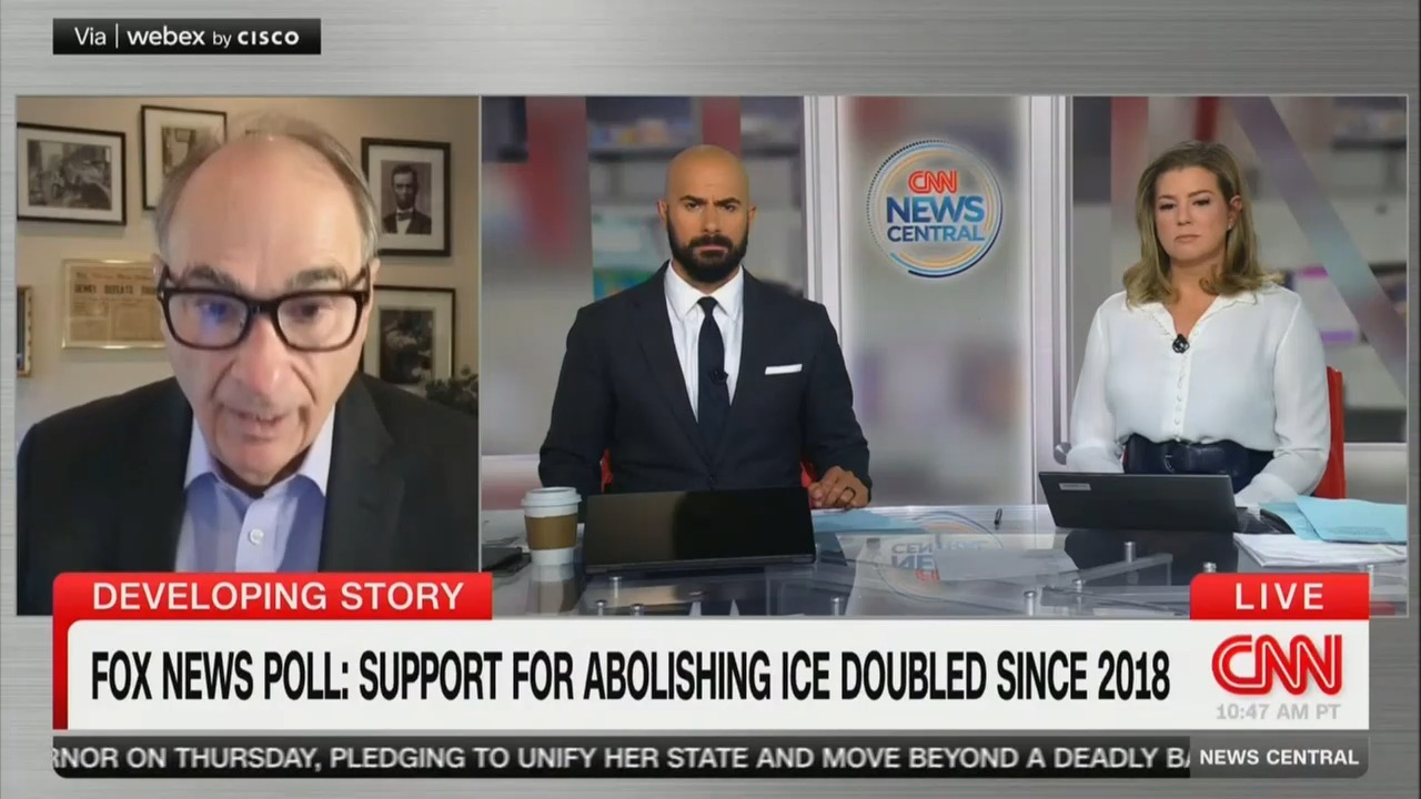 David Axelrod Warns Democrats Not to Campaign on Abolishing ICE: ‘People Believe You Should Come to the Country Legally’