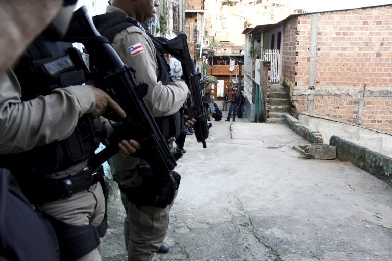 Câmara aprova pacote de endurecimento penal contra facções e crimes sexuais