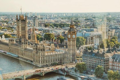 Uk, il governo mette in campo azioni per prevenire la misoginia contro la violenza sulle donne