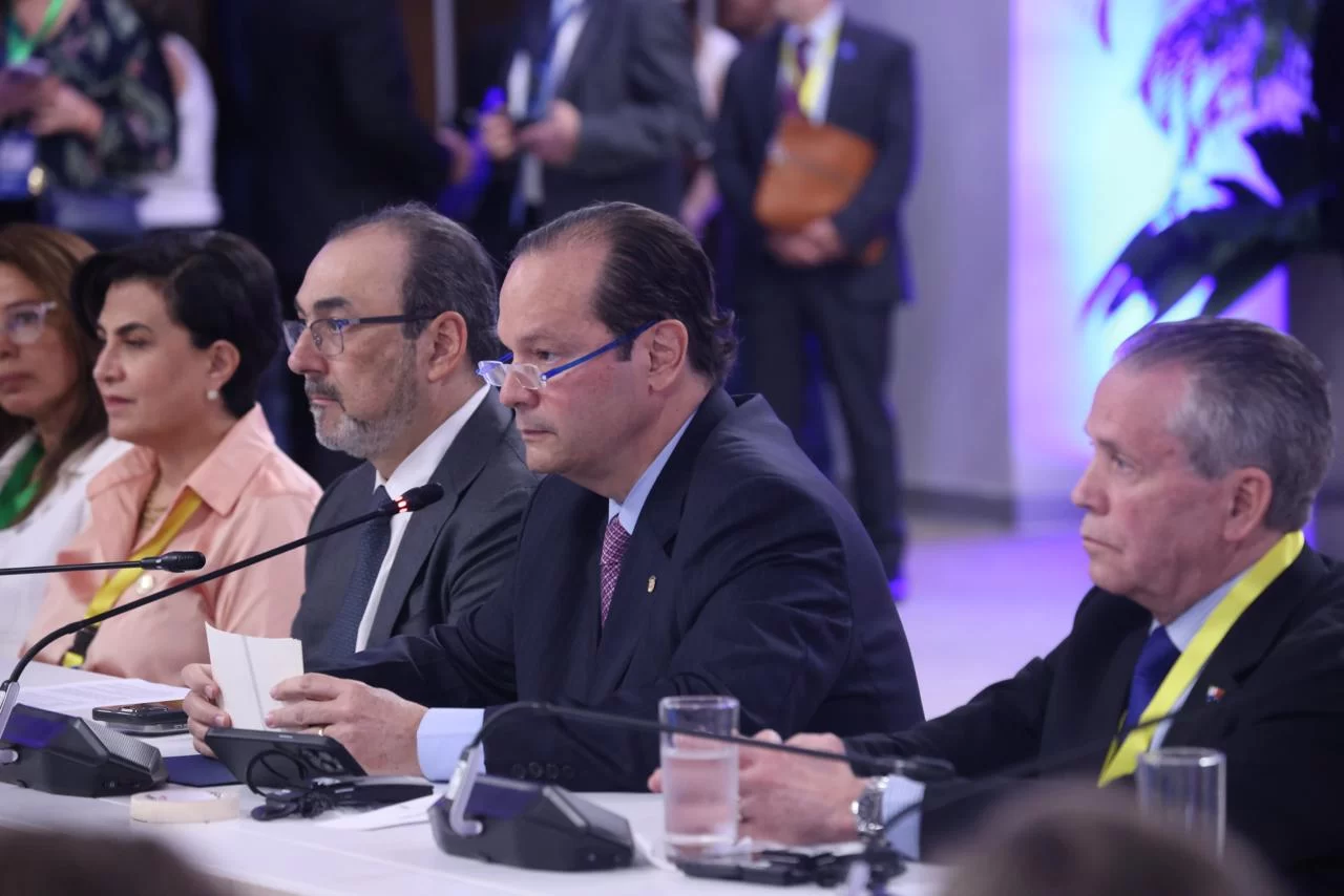 Panamá y Ecuador consolidan acercamiento comercial en Primer Encuentro Empresarial