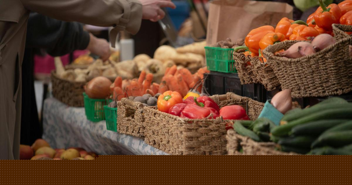 Community market returns with 32 small business stalls