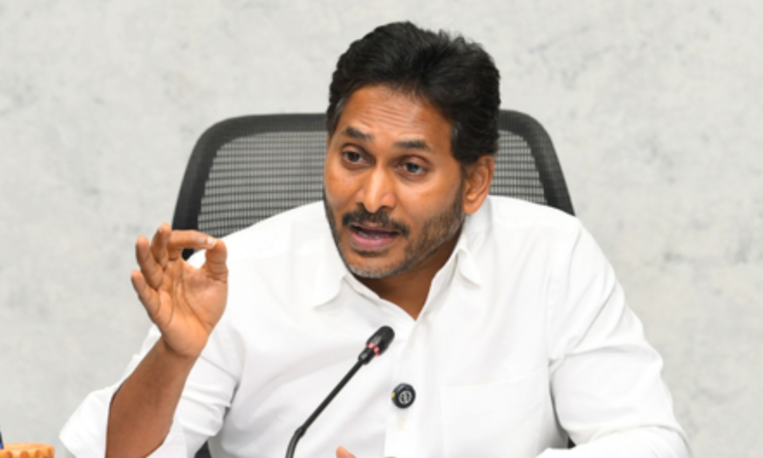Jagan to strategise with YSRCP legislators