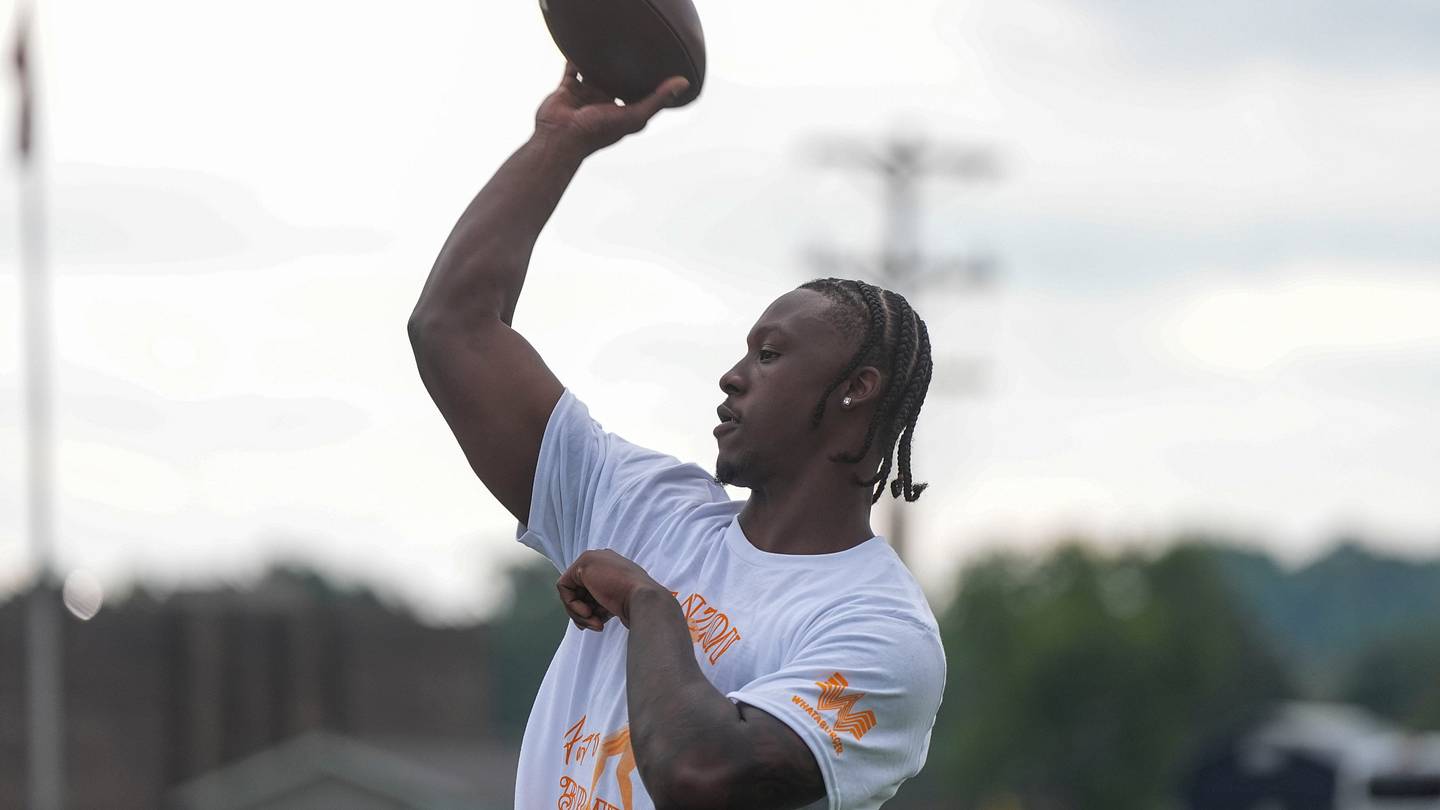 Tennessee's Elite 5-Star QB Faizon Brandon Signs Major NIL Deal