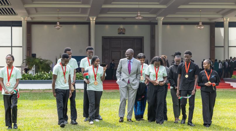 “Try Ignorance”: Ruto Defends Cost of 100% University Funding Plan