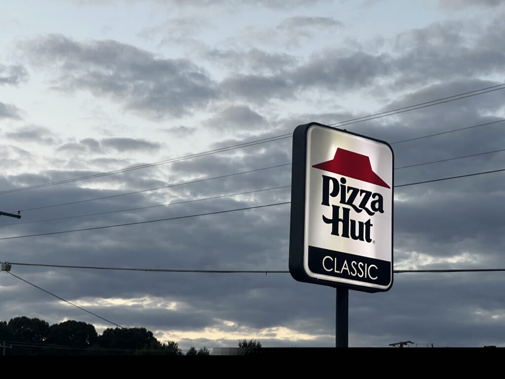 COLUMN: ‘Classic’ Pizza Hut delivers the pie past to an old journalist