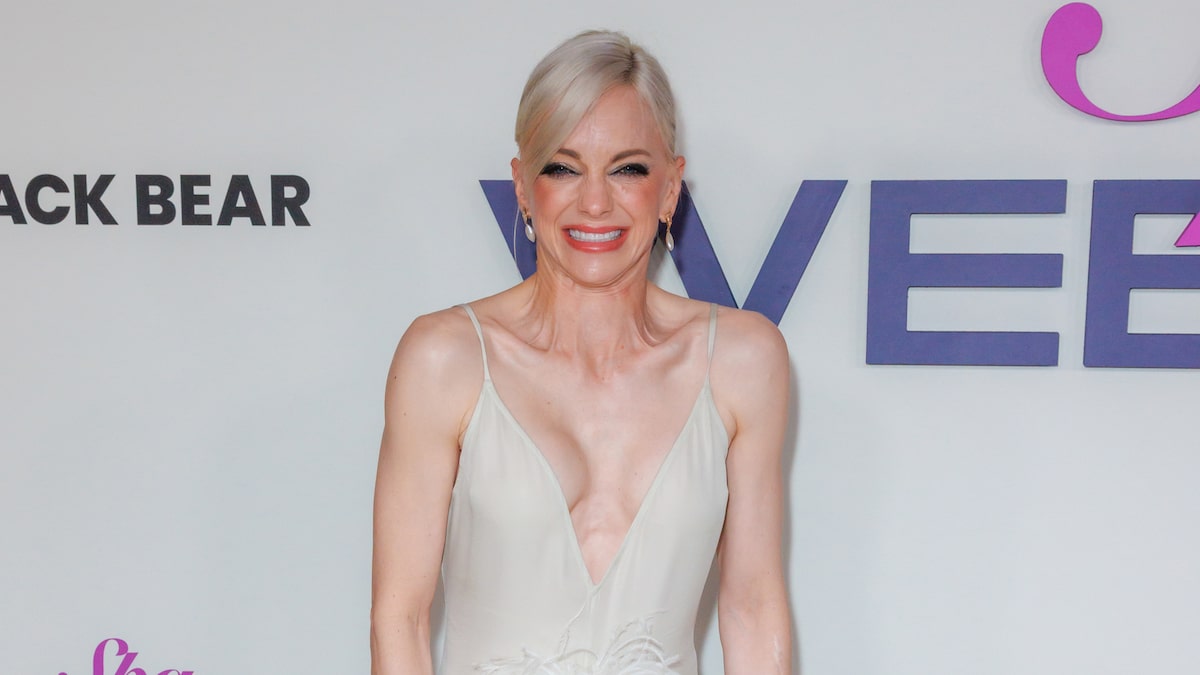Anna Faris on Logistics of Busy Mom Life & ‘Dream Job’ Making ‘Spa Weekend’ (Exclusive)