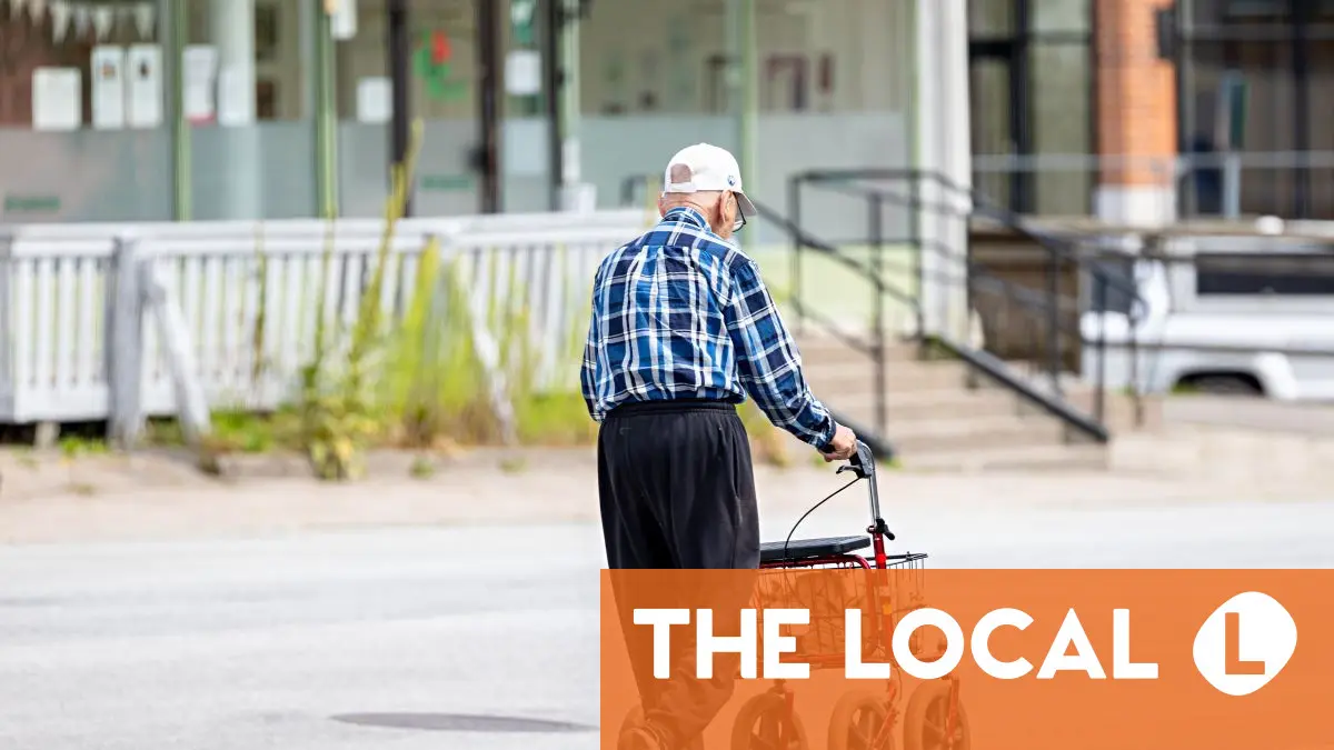 EXPLAINED: What's the best way to bring an ageing parent to Sweden?