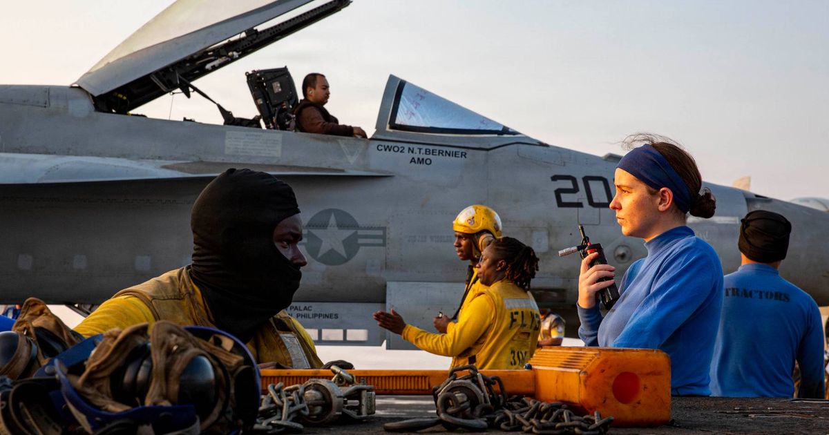 Donald Trump sent Iran warning as US strikes could 'trigger volcano eruption' in Middle East war fears