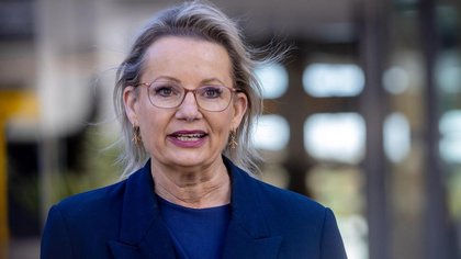 Liberal Leader Sussan Ley reveals acting cabinet amid Nationals Coalition split