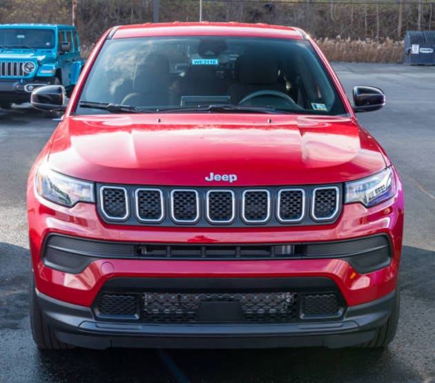 Stellantis unveils new Jeep Grand Cherokee trims
