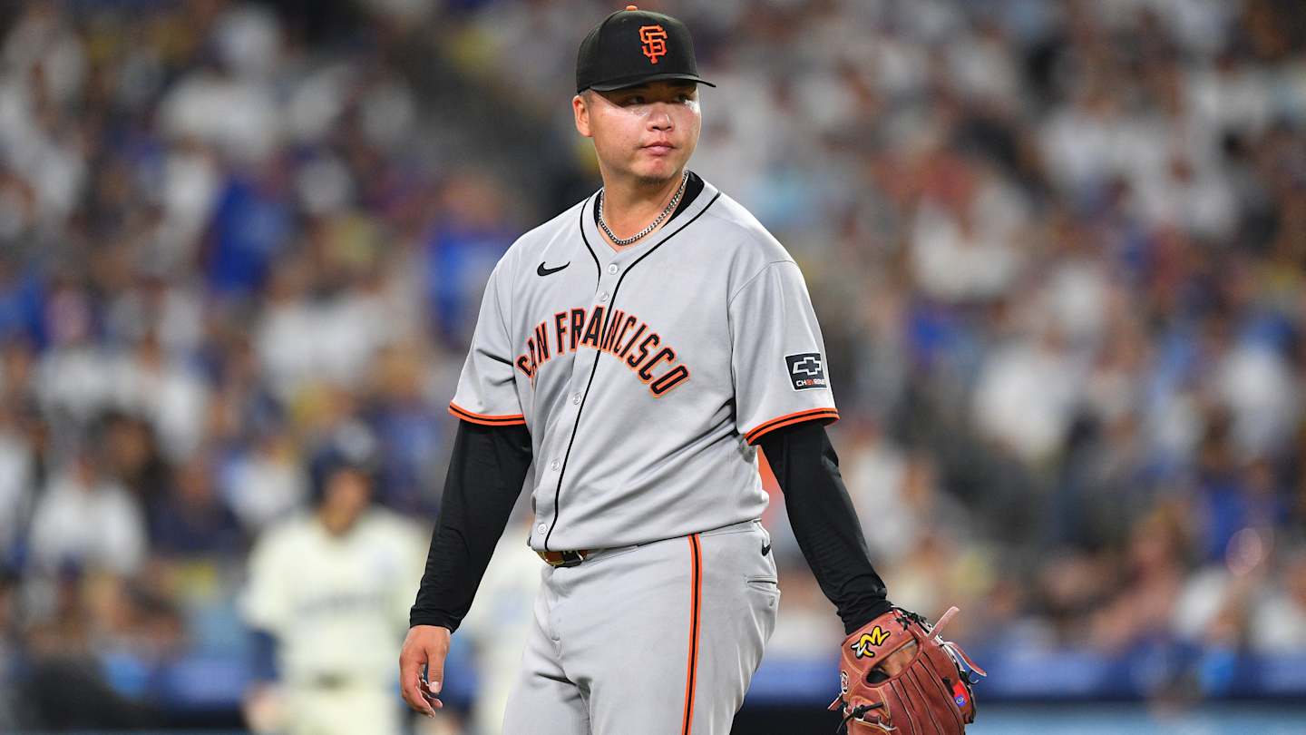 Astros ignore obvious reunion to chase hidden pitching depth in Giants trade