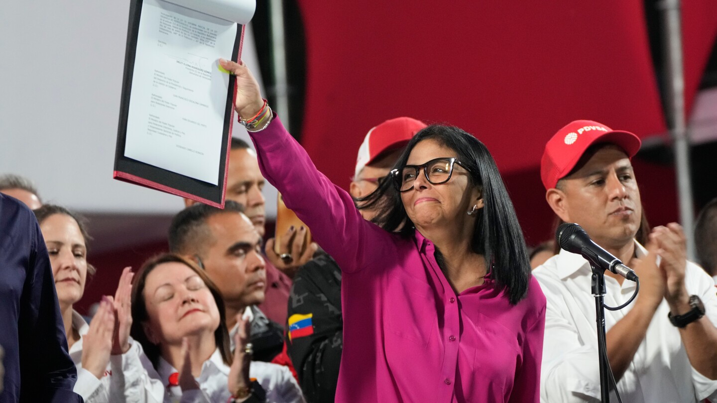 Venezuela’s Acting President Signs Oil Industry Overhaul