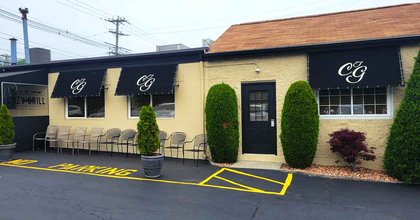This Tiny Restaurant In Rhode Island Will Serve You The Best Eggs Benedict Of Your Life