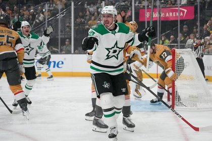 Stars win 5-4 in shootout after blowing 3-goal lead to Golden Knights