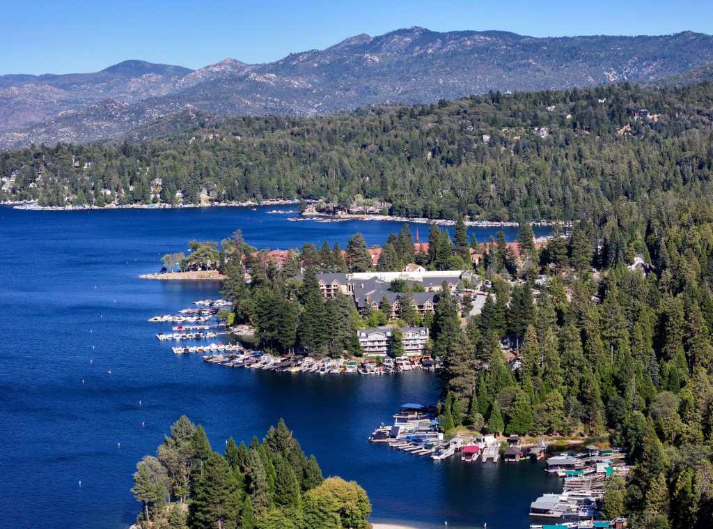 Lake Arrowhead homeowners dump oversight committee in once-in-a-century vote